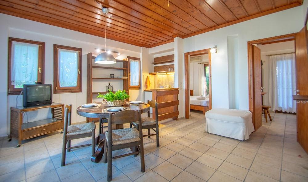 Fafla Beach Apartments