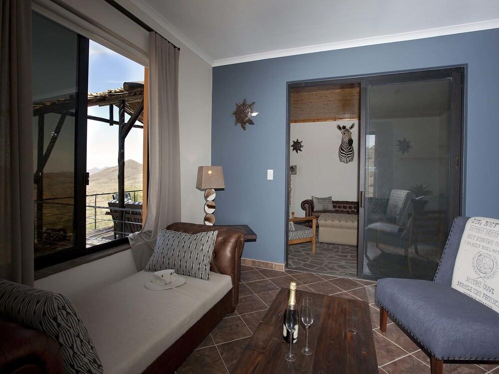 Rooisand Desert Ranch