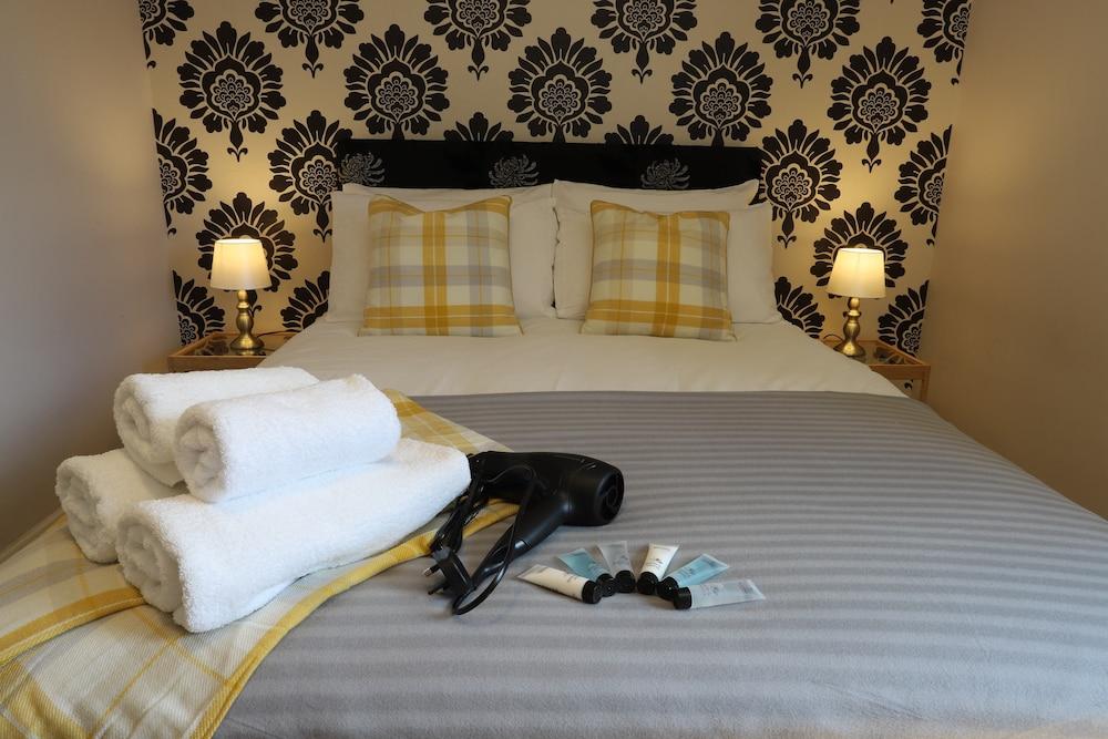 O2 Mailbox Central Premier Apartment