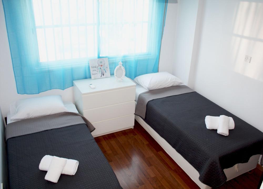 Penthouse Town Center