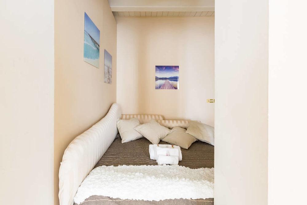 Piazza del Popolo Suite