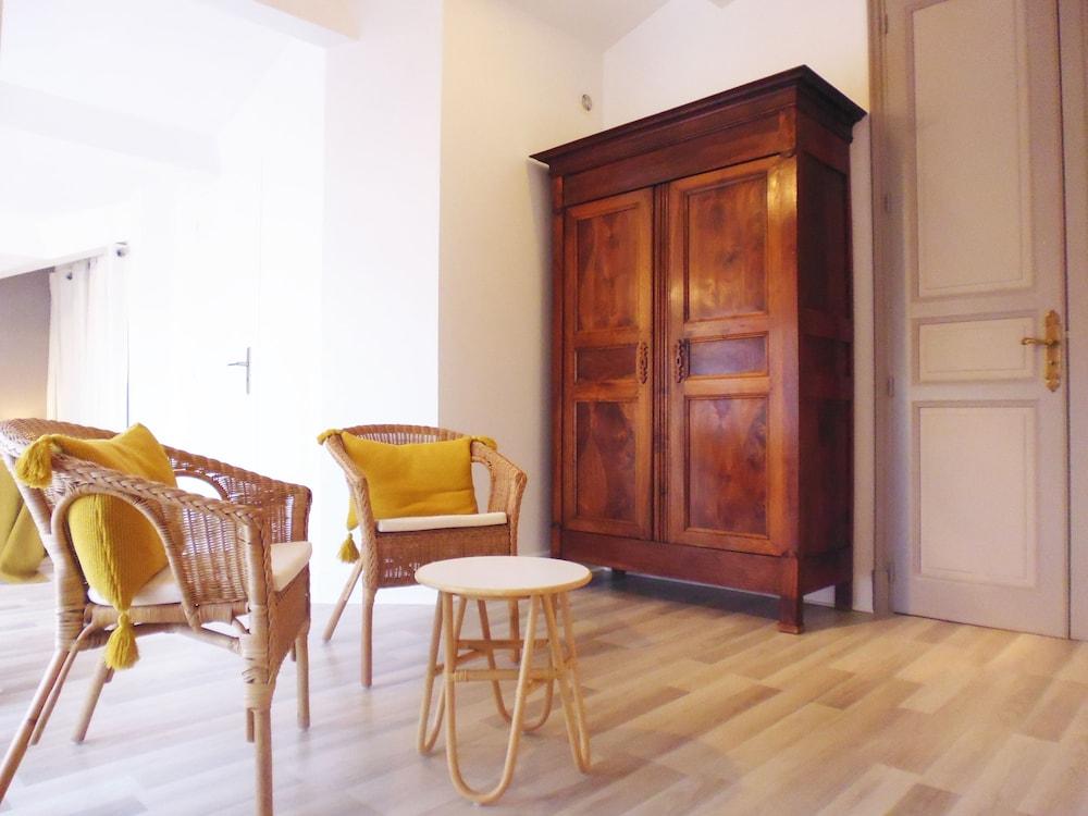 Chambres D'Hotes Pin Parasol