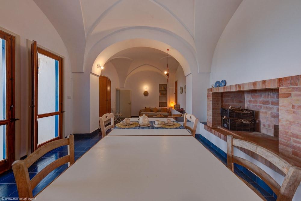 Villa Finestre sul Mare I