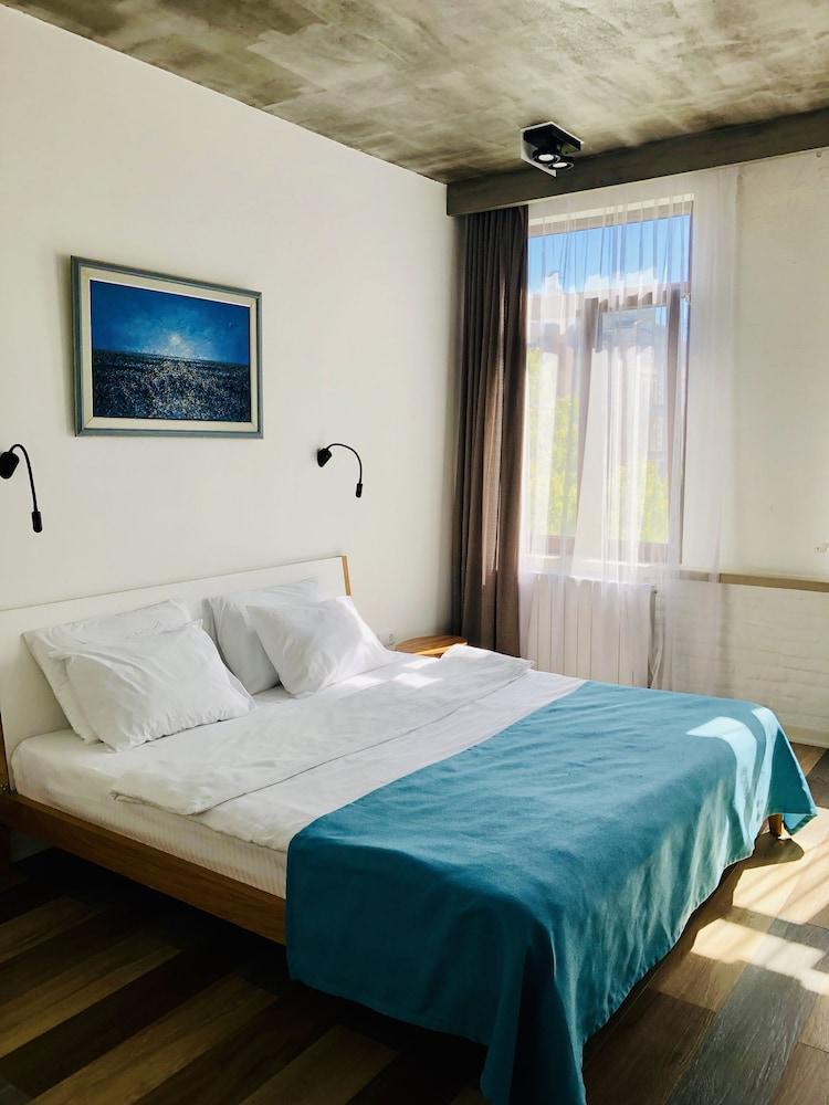 Mariinsky Boutique Hotel