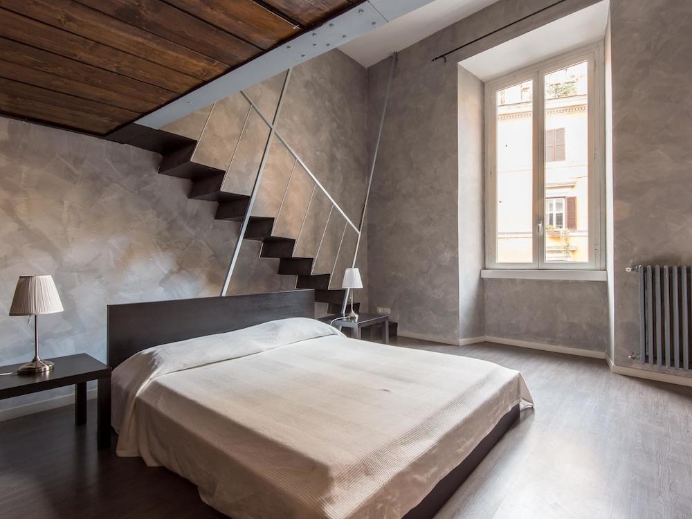 RSH Ara Pacis Enchanting Apartment