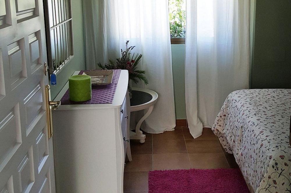 Hospedería Rural Las Buganvillas