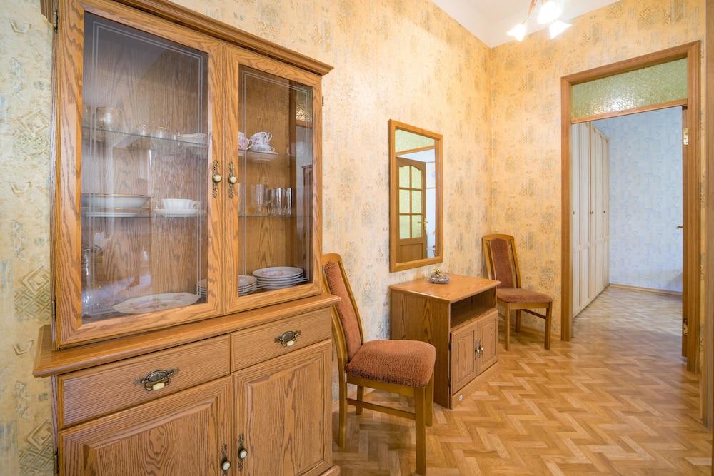 Hello apartments Admiralteysky