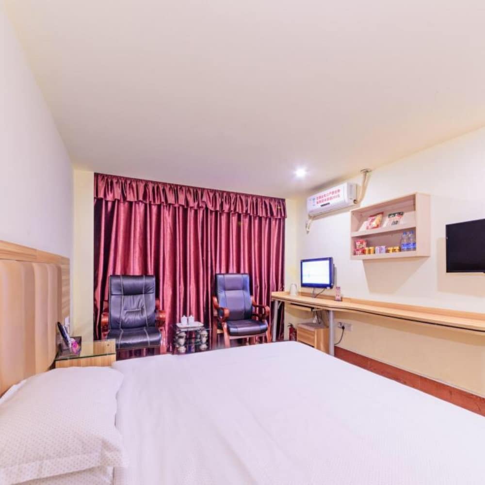 Jiangxia Business Hotel