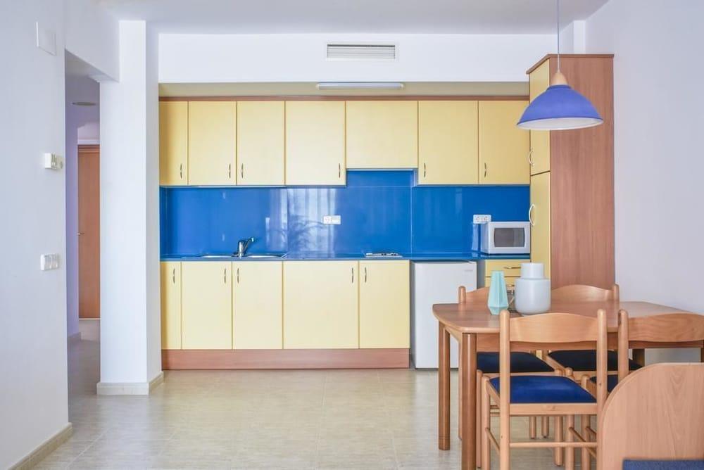 Apartamento climatizado cerca del mar