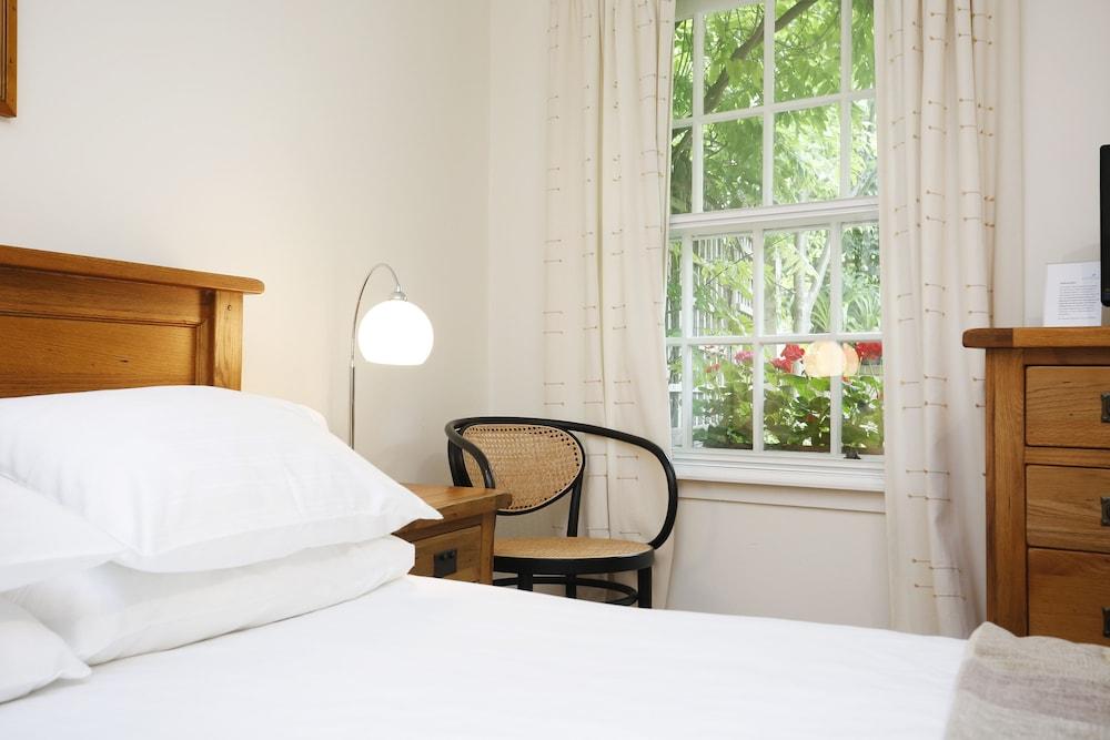 Central New Town Apartment