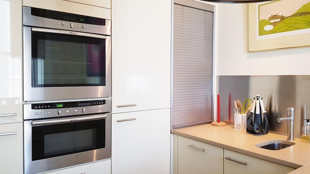 Luxury Central Old Town Suite Edinburgh