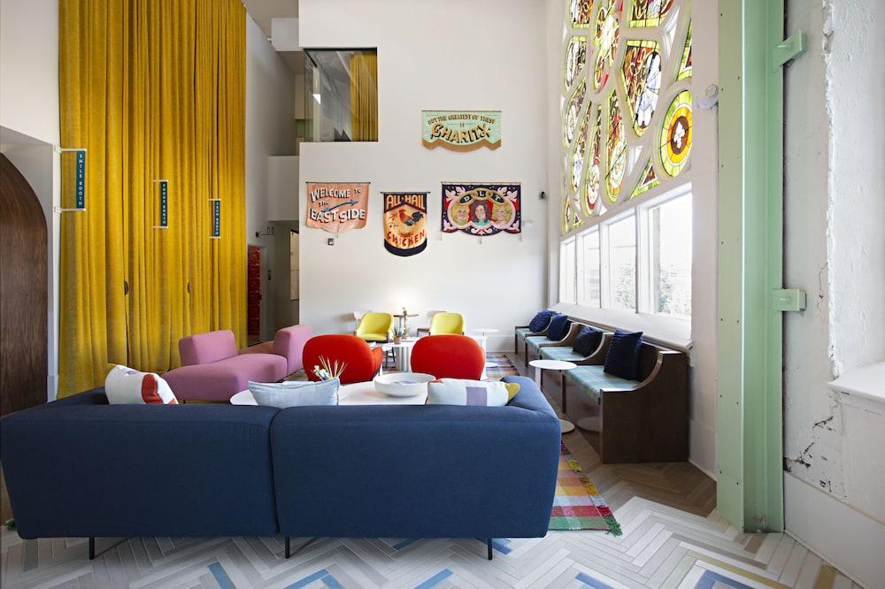 The Russell Nashville