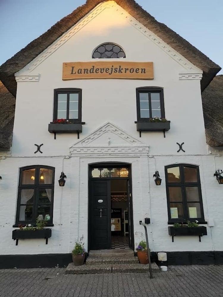 Døstrup Landevejskro & Motel