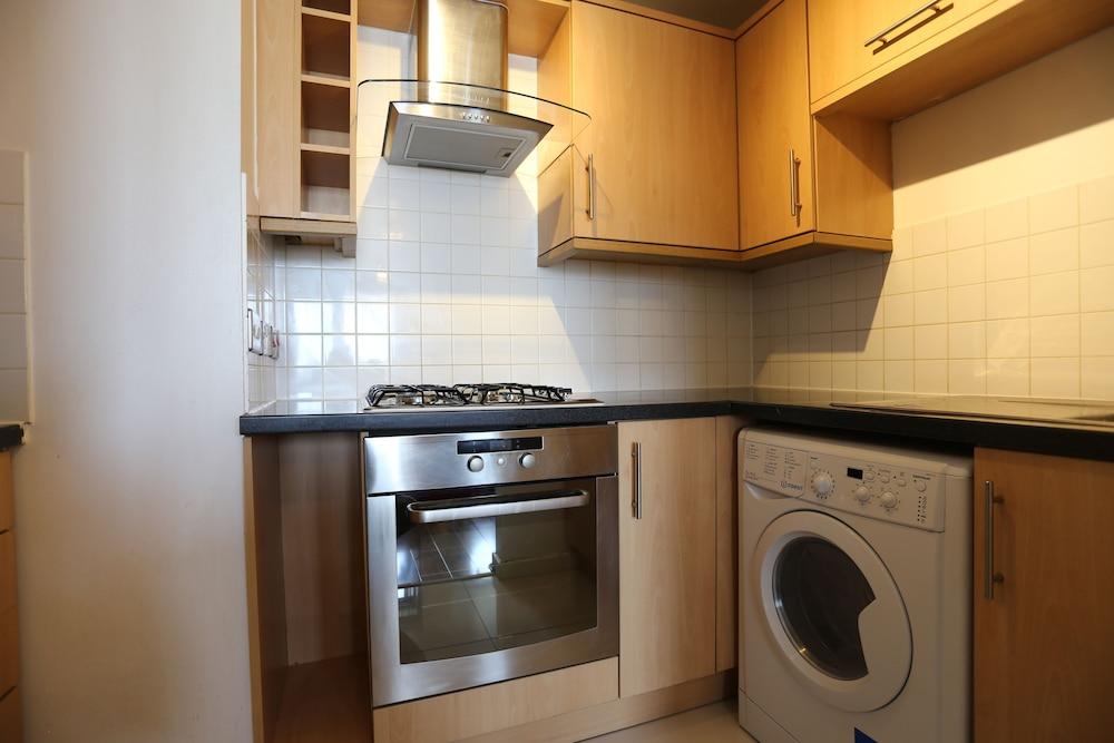 2 Beds Riverview HillHouse Apartment