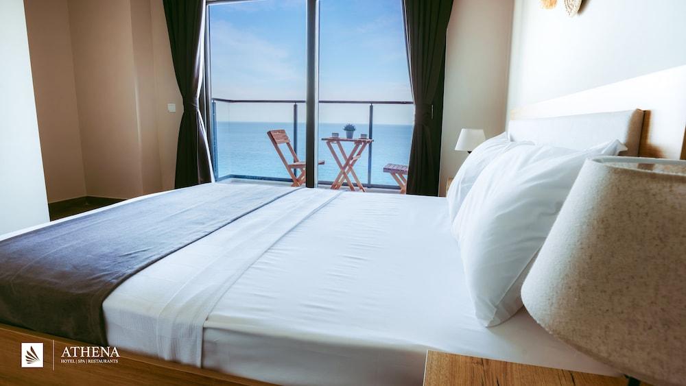 Athena Premium Suites