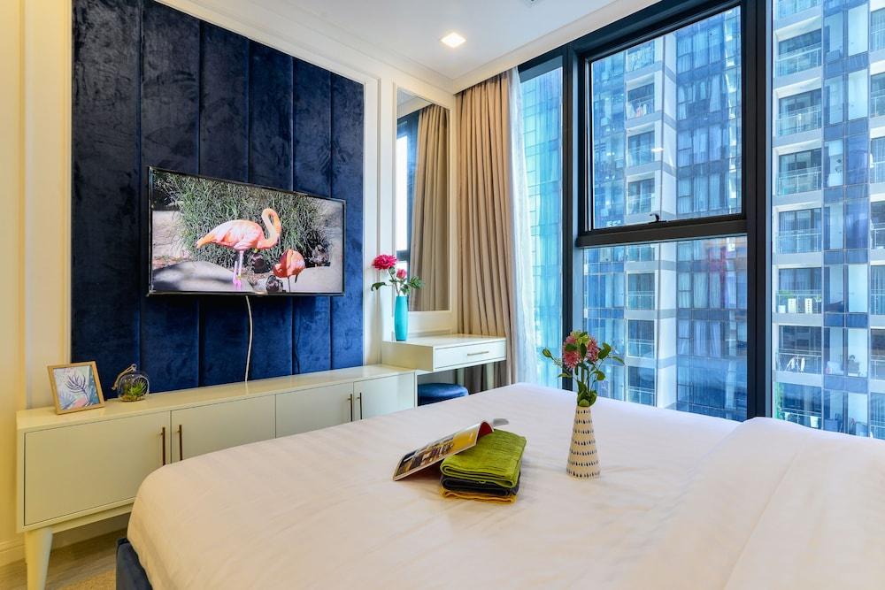 Vinhomes Golden River Ruby