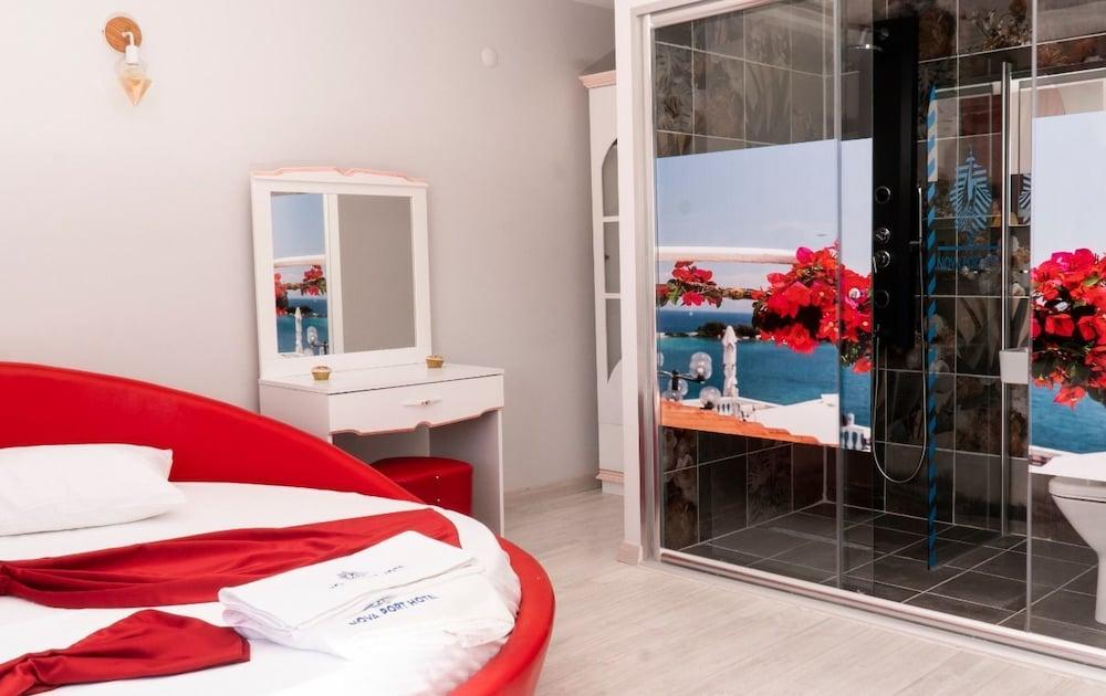 Nova Port Boutique Hotel