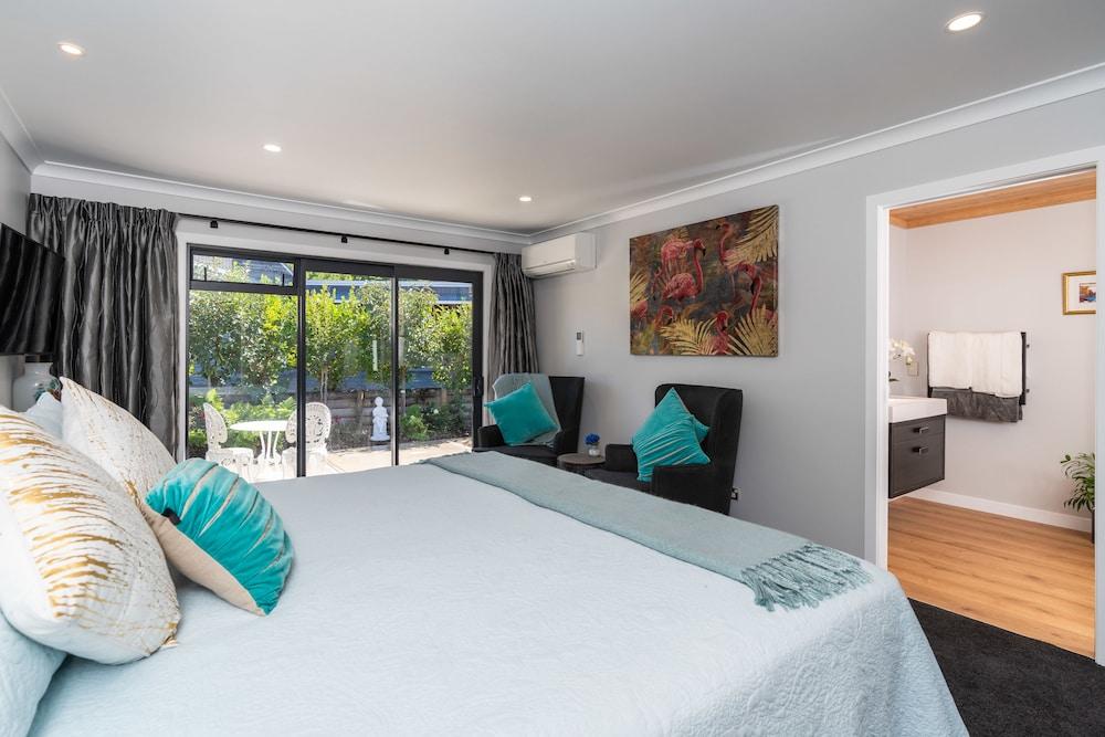 Glenbervie Cottages and Bed & Breakfast