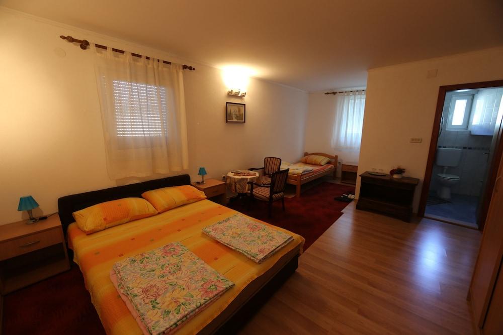 Apartments Boulevard