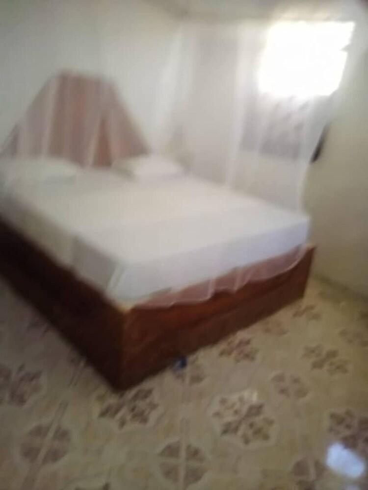 Mchangani guest house