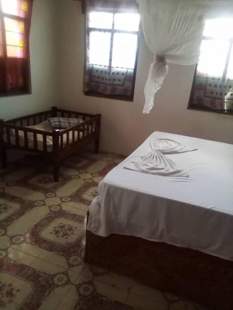 Mchangani guest house