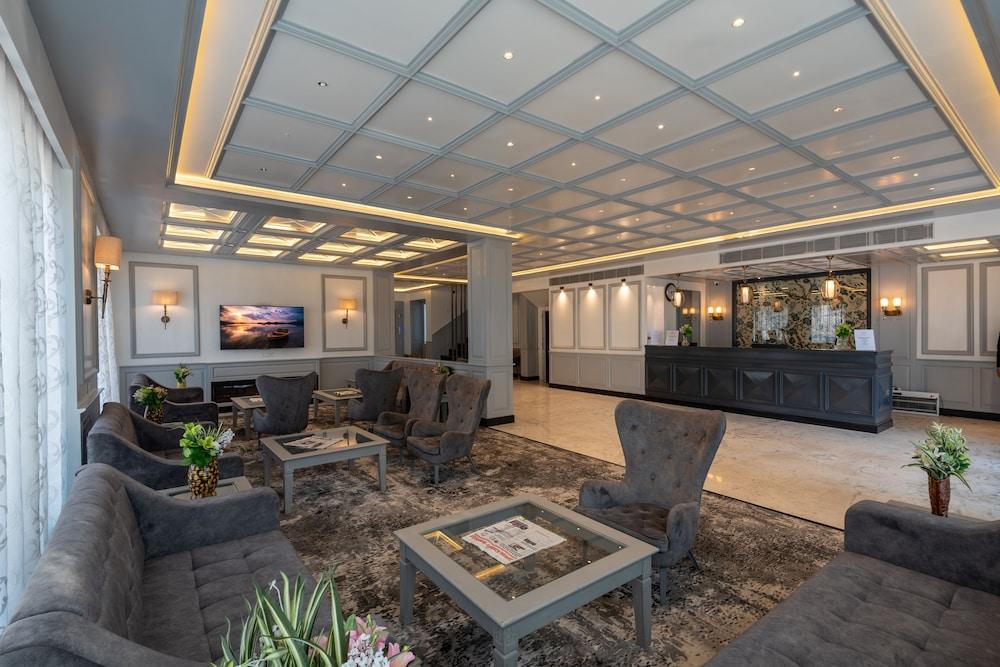 Hotel Grand Boulevard