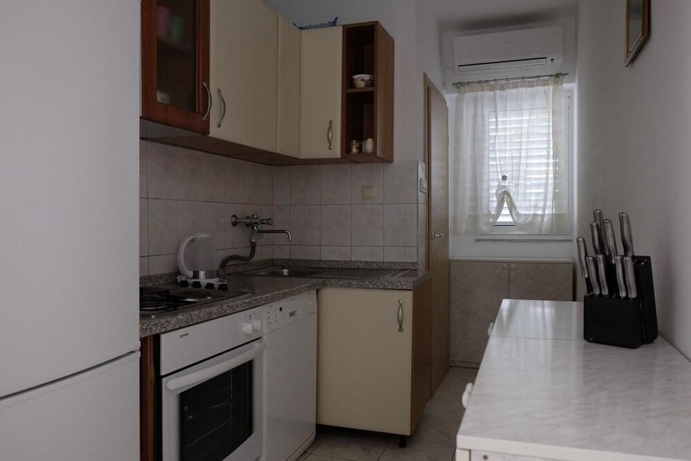 Apartments Duje O.gornji