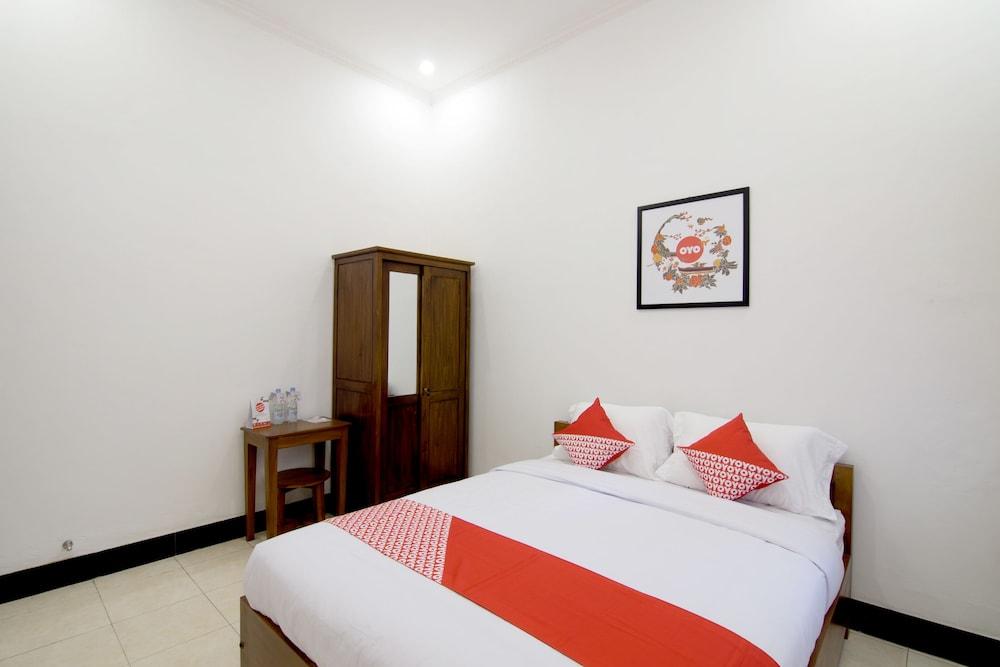 OYO 931 Dara Dewi Homestay