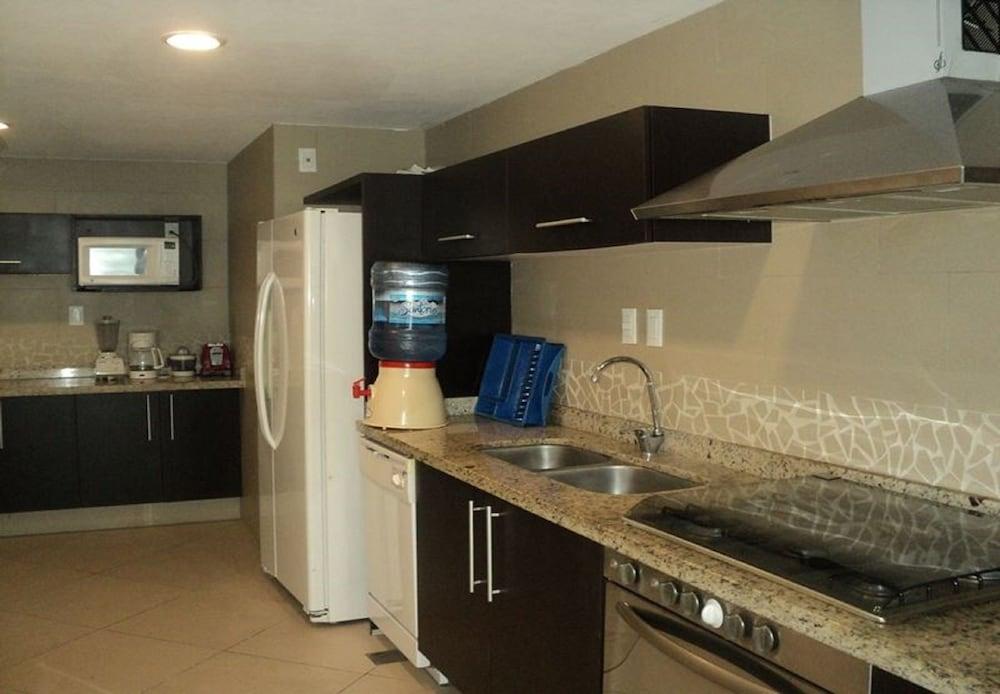 Departamento a  pie de  Playa