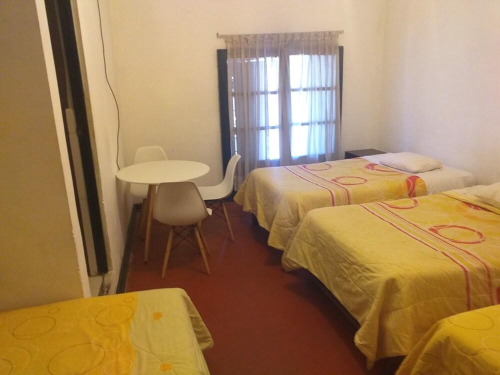 Hotel Boutique Mora & Mora Guest House