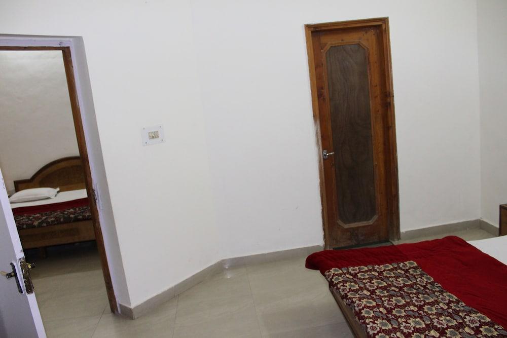 Hotel Bhawani International