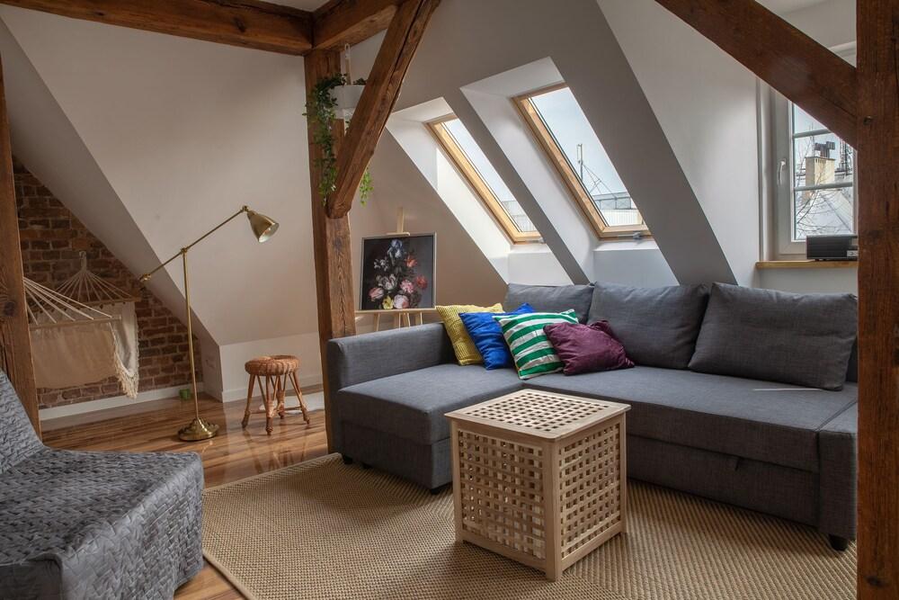 Lazy Days Attic City Center