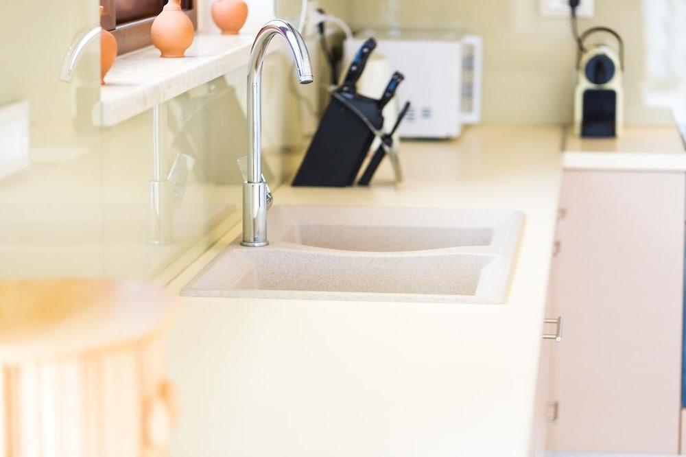 Rodi Luxury Stone Villa