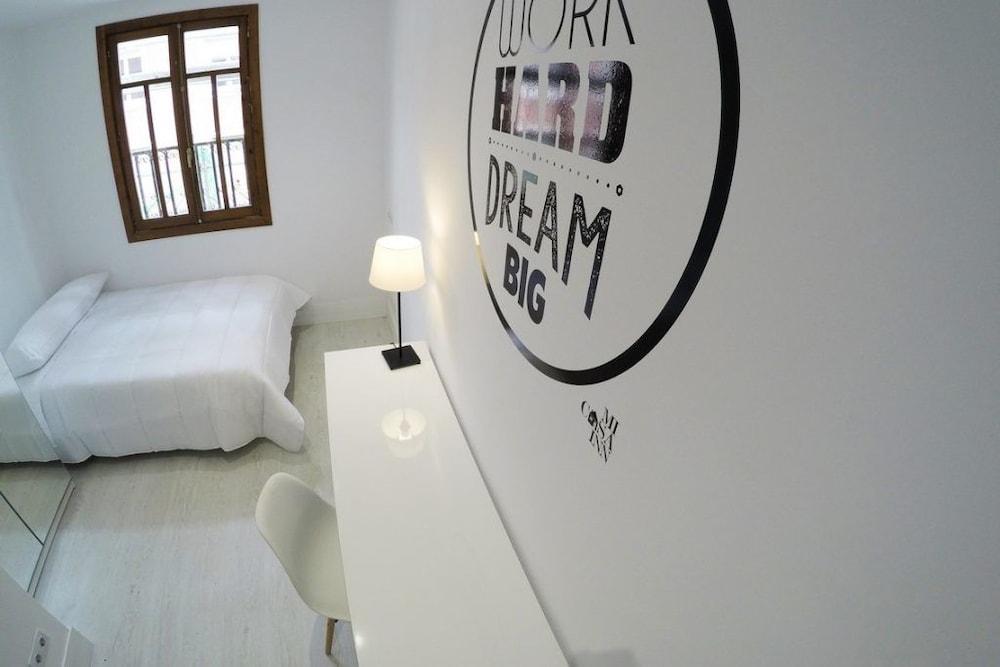 Mi Casa Inn - Residencia Gran Vía