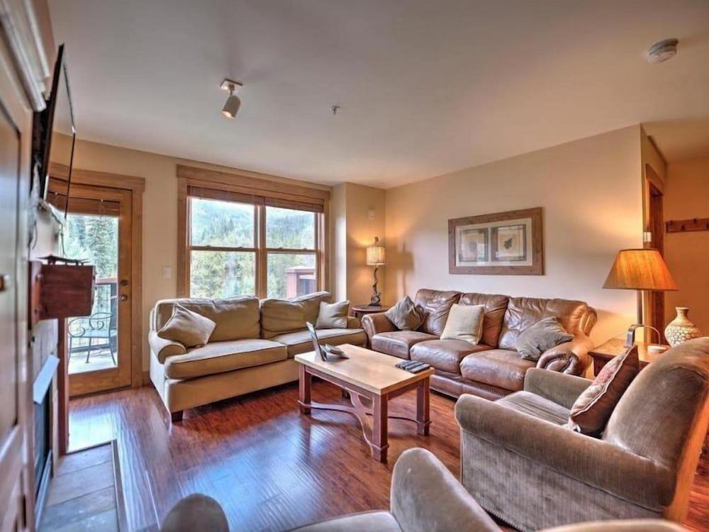 3 Bedroom Mountain View Condo in River Run Village Just 75 Yards from the Summit Express Gondola