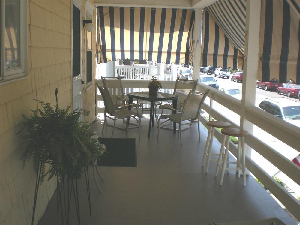 Oc833 Stenton Place 2ND FLR