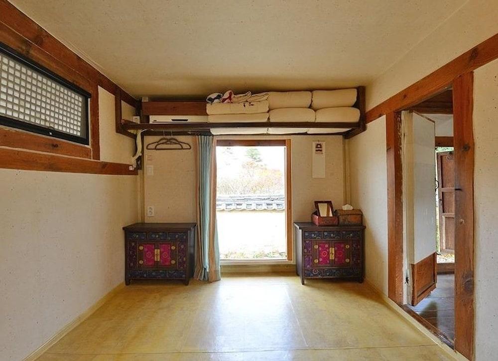 Suaedang Premium Traditional House