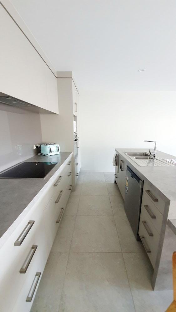 Private 3-Bedroom at CBD Tauranga