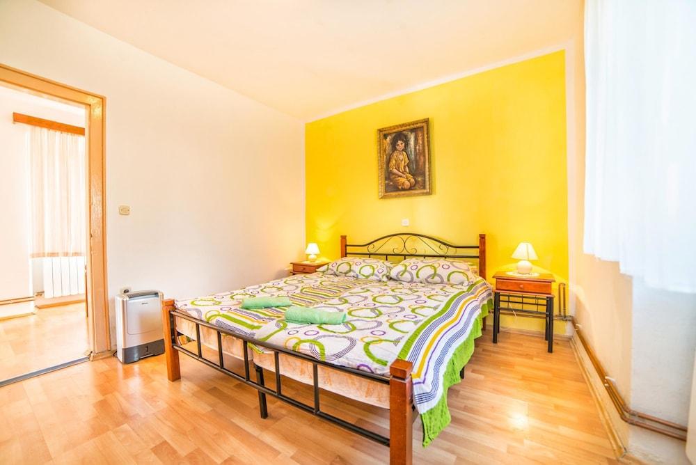 Holiday House Valter