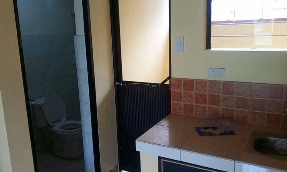 Sunday Cocoon Guesthouse 2