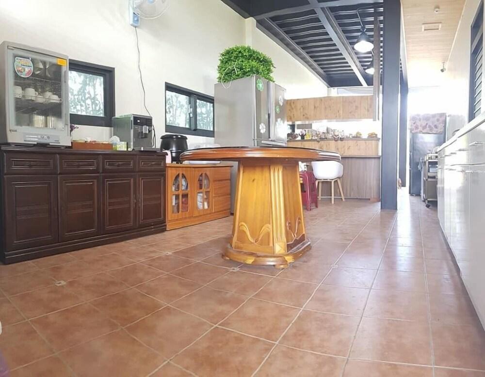 Owl I Got It Friendly Family B&B