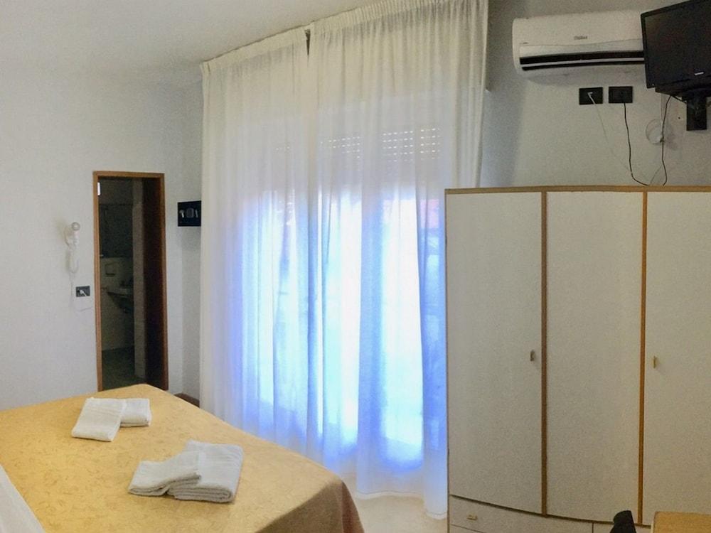 New Lucciola Riccione