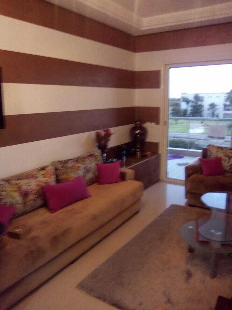 Ola Blanca Sidi Rahal