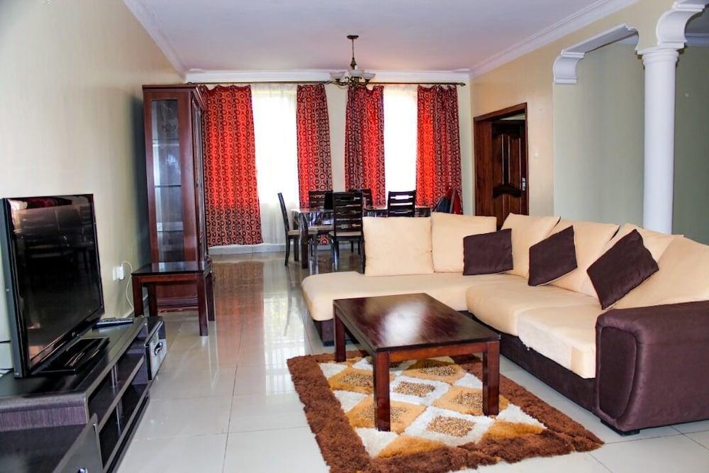 Azalea Guest House Gisozi