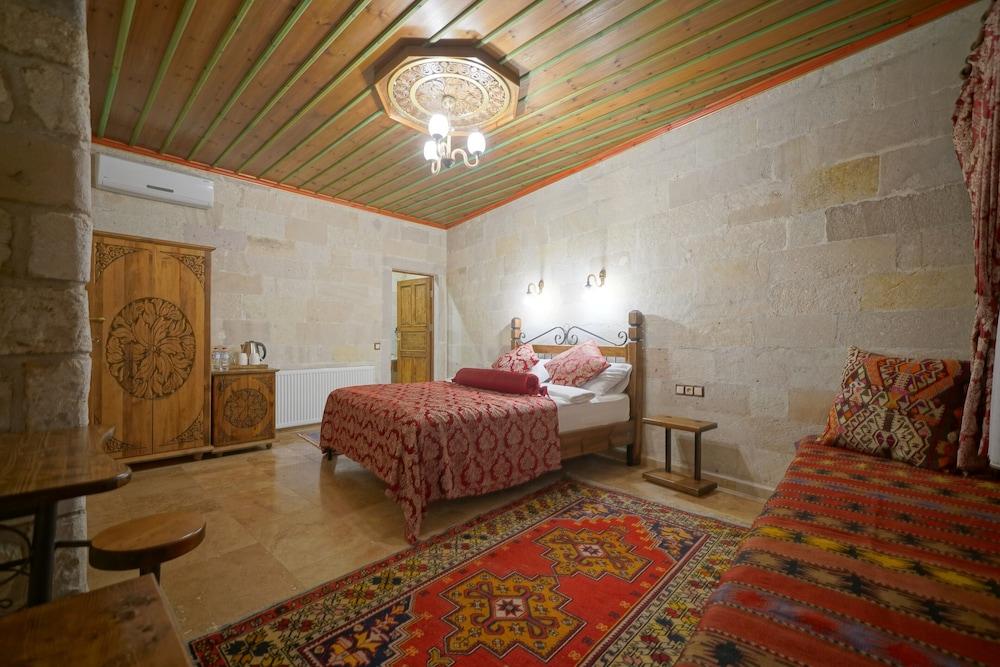 Kaya Konak Cave Hotel