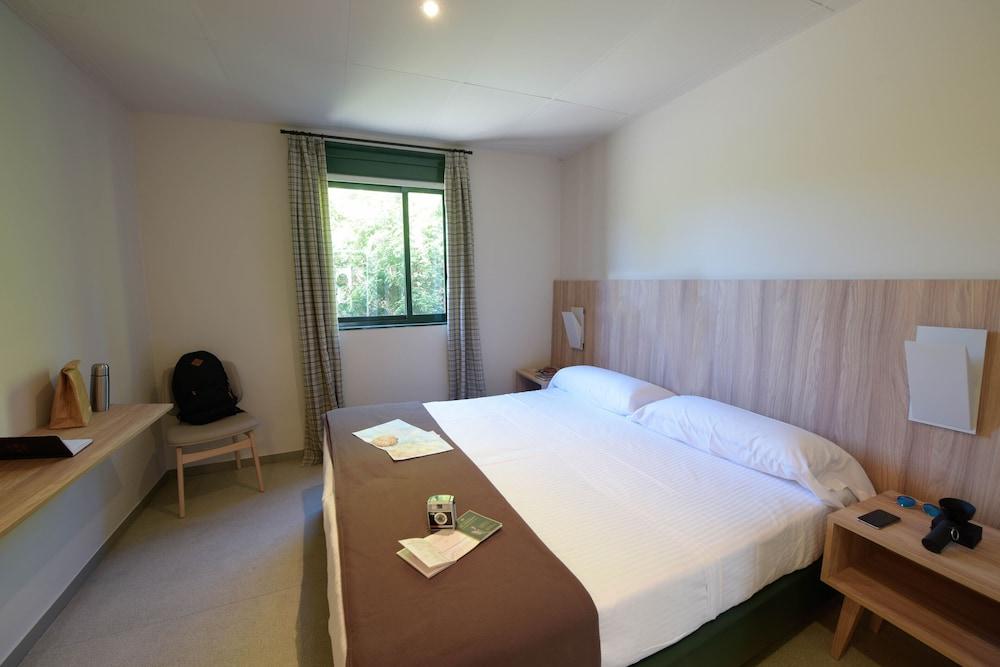 Hostel Monte Do Gozo