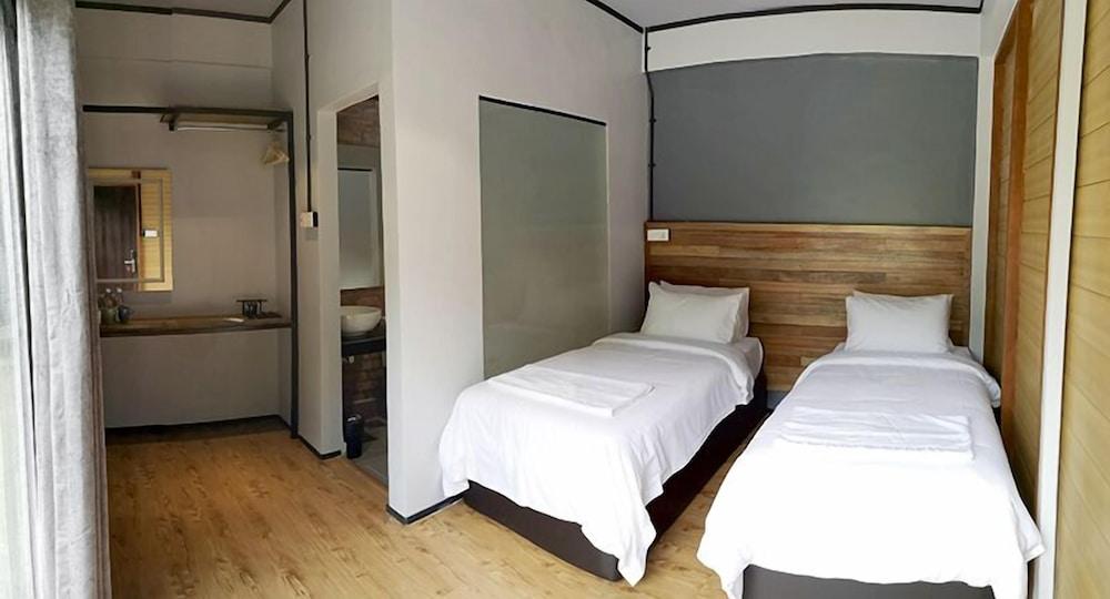 A Rock Resort Langkawi - Coral Reefs