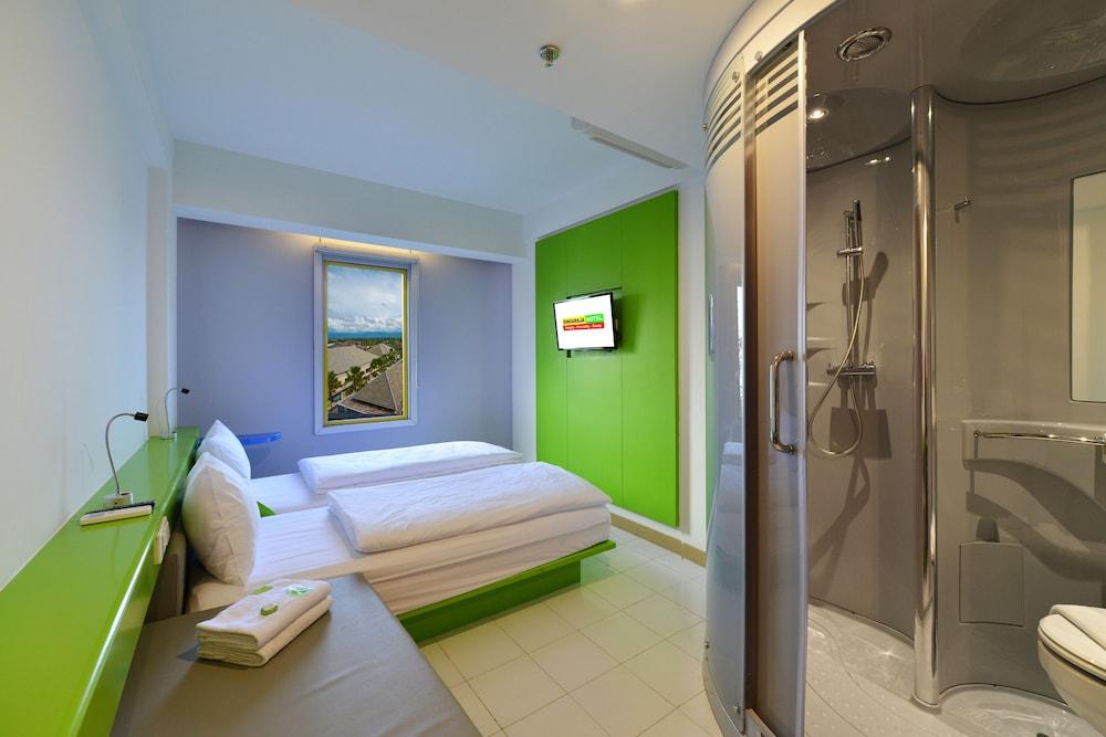 Singaraja Beach Hotel