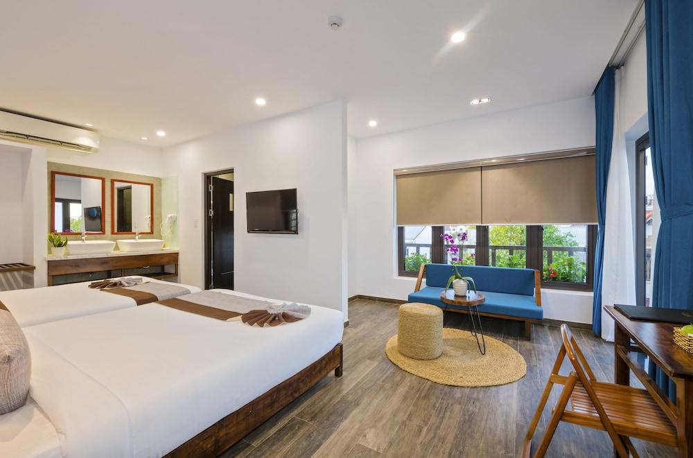 December Hoi An Villa