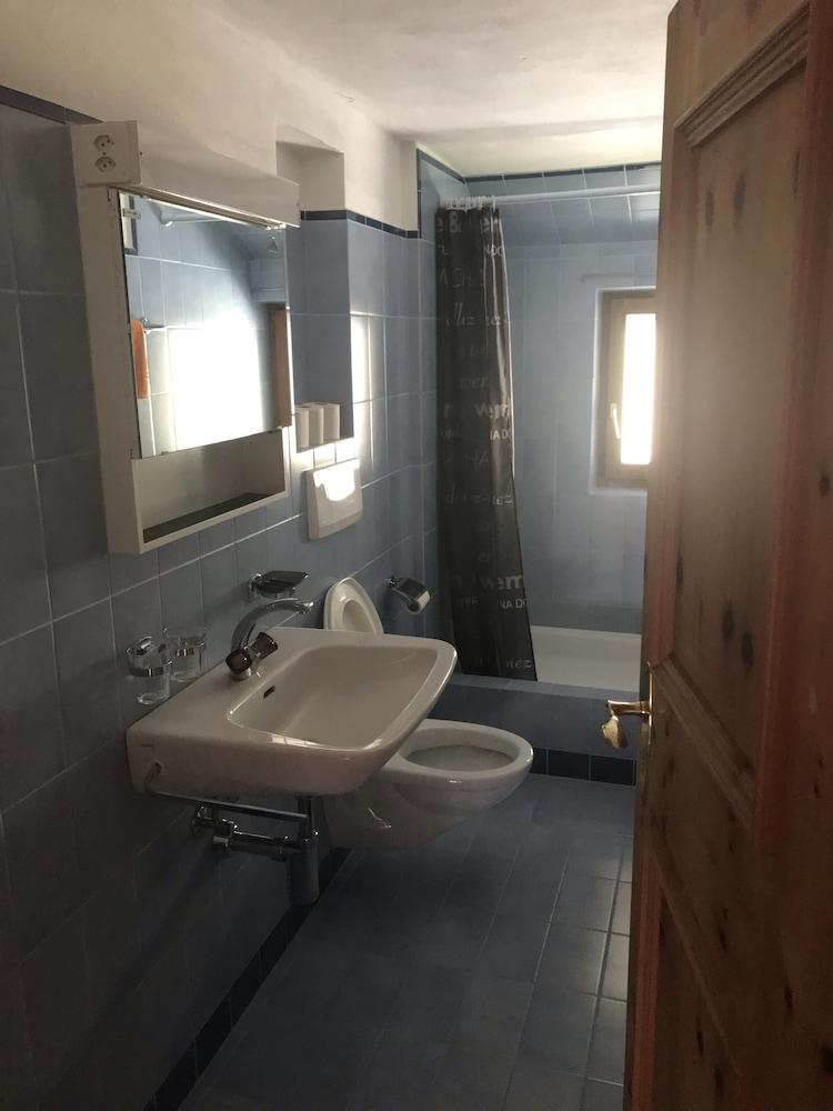 Hotel Restaurant Lagrev